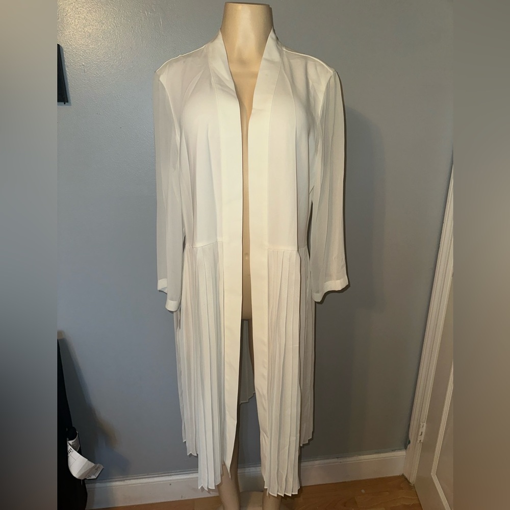 Alfani long white 100% polyester cardigan